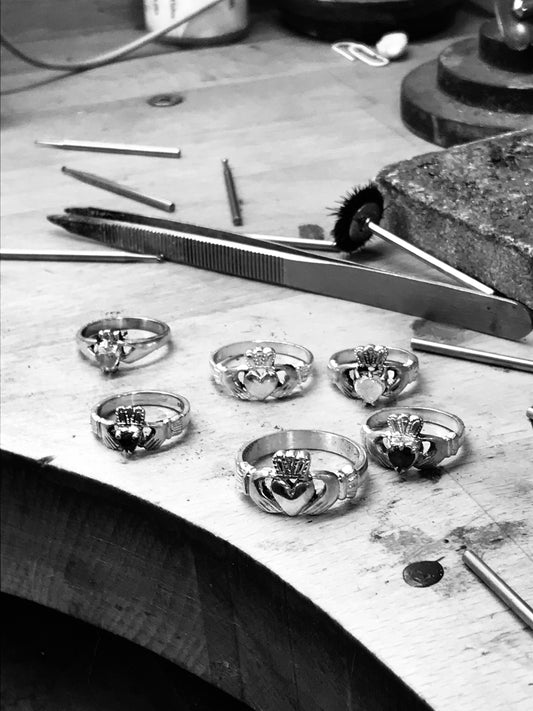 claddagh ring, styles