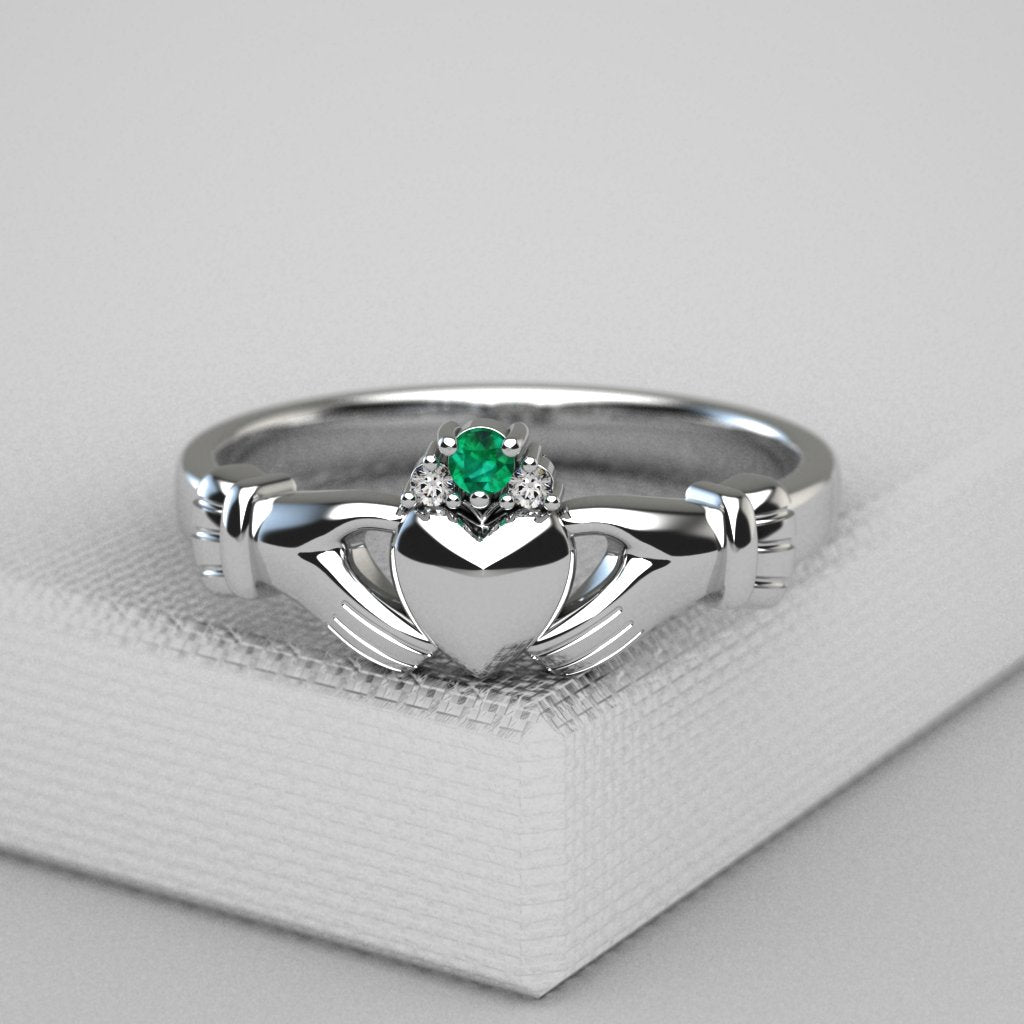 claddagh ring