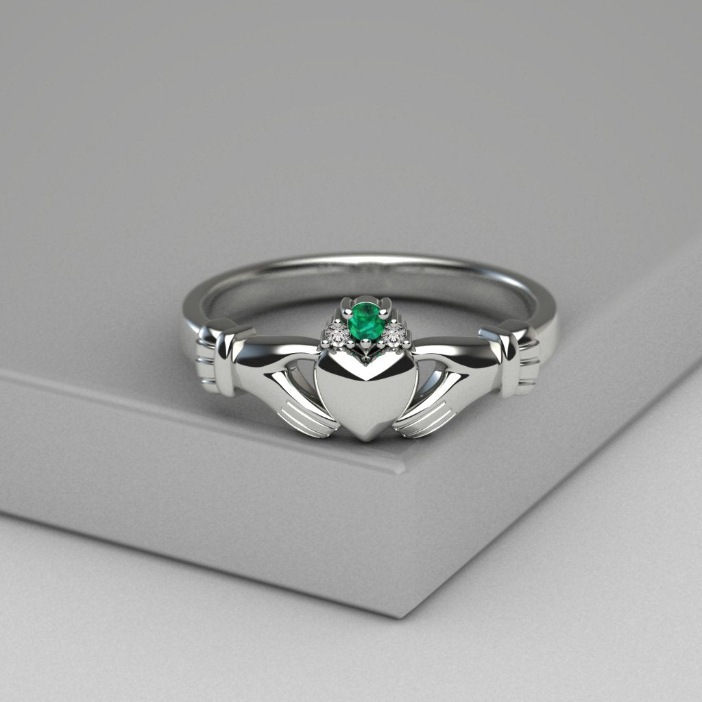 claddagh ring