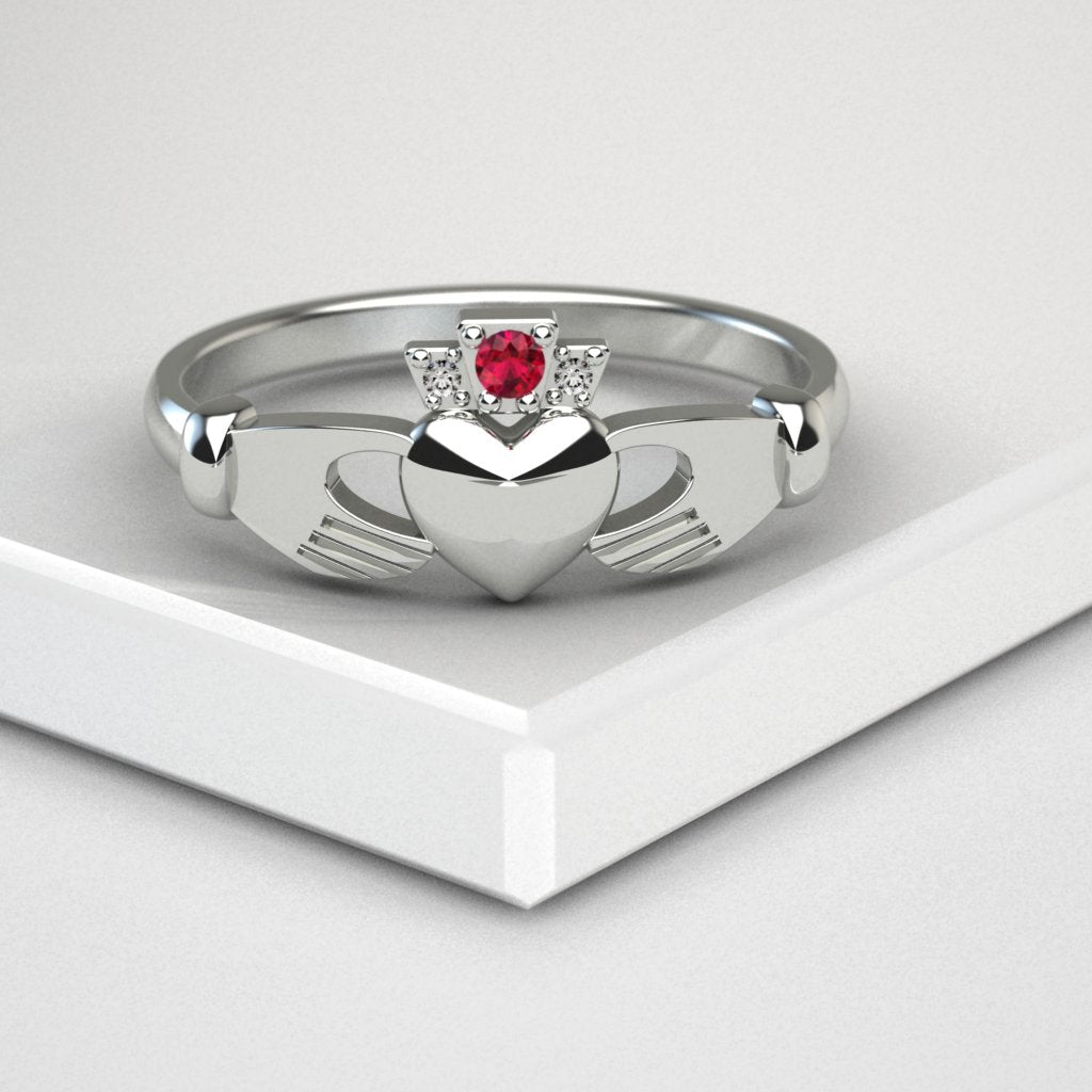 claddagh ring