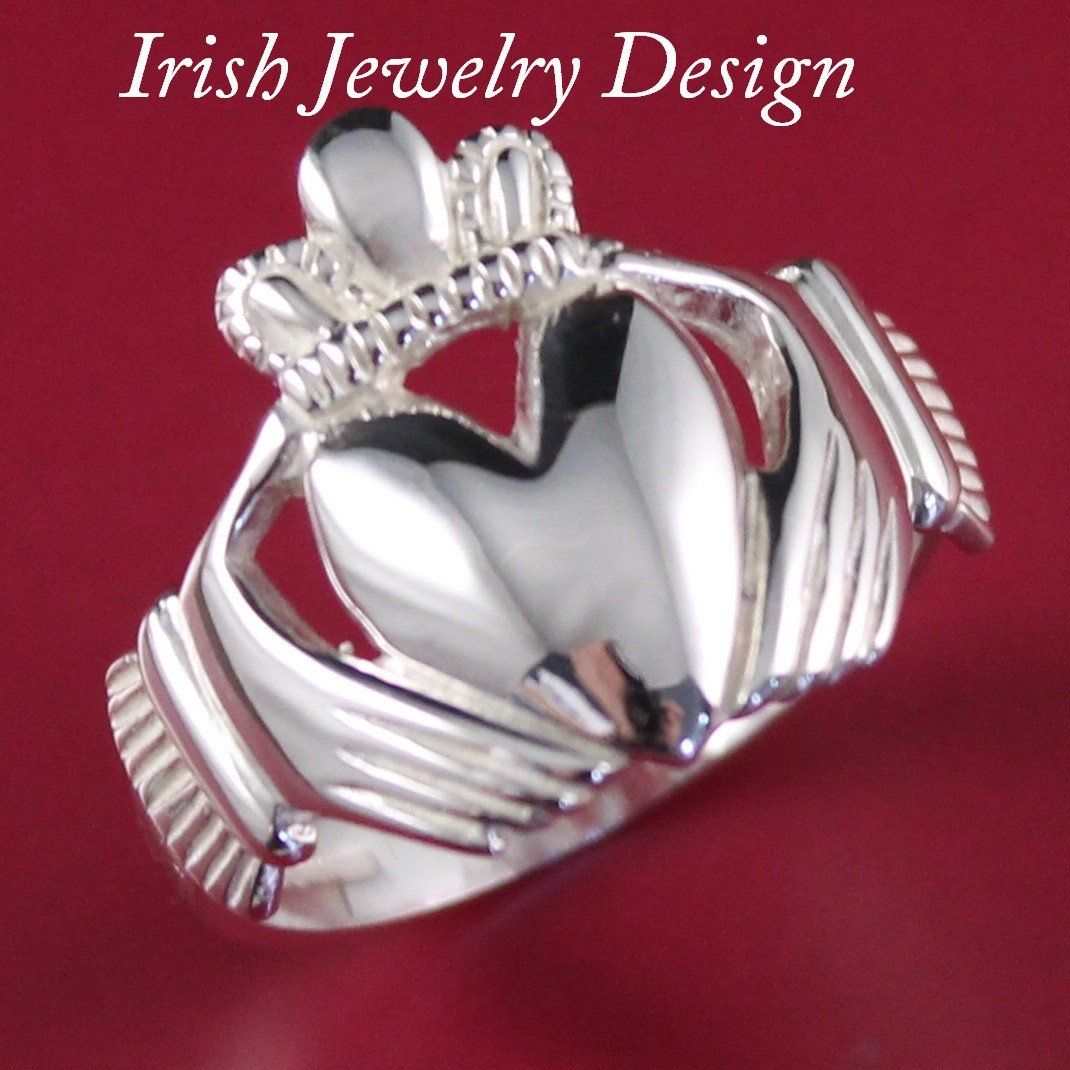 mens claddagh ring