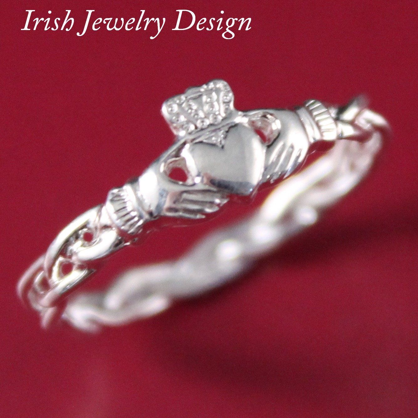 Claddagh ring, ladies silver claddagh ring on celtic rope band