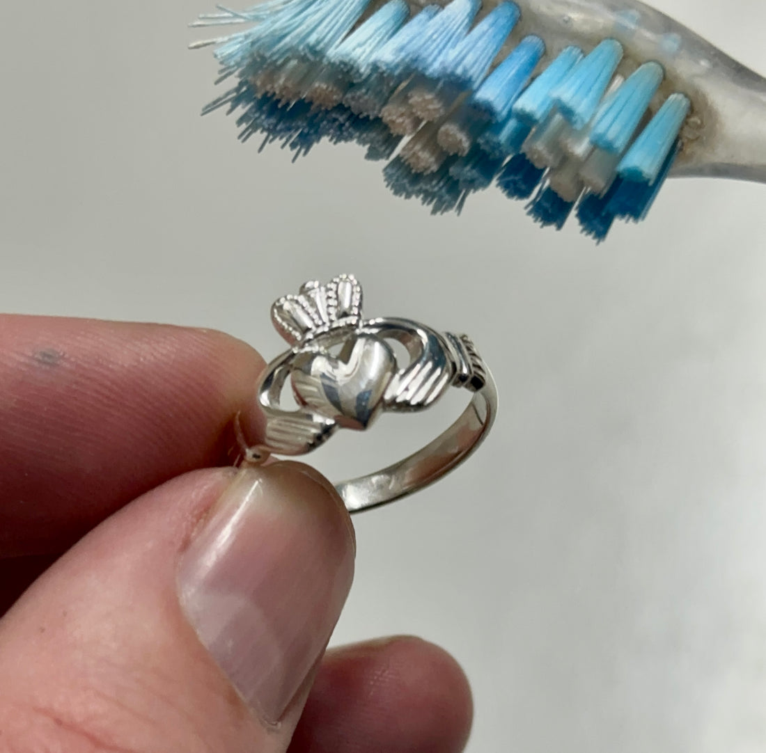 claddagh ring, how to clean 