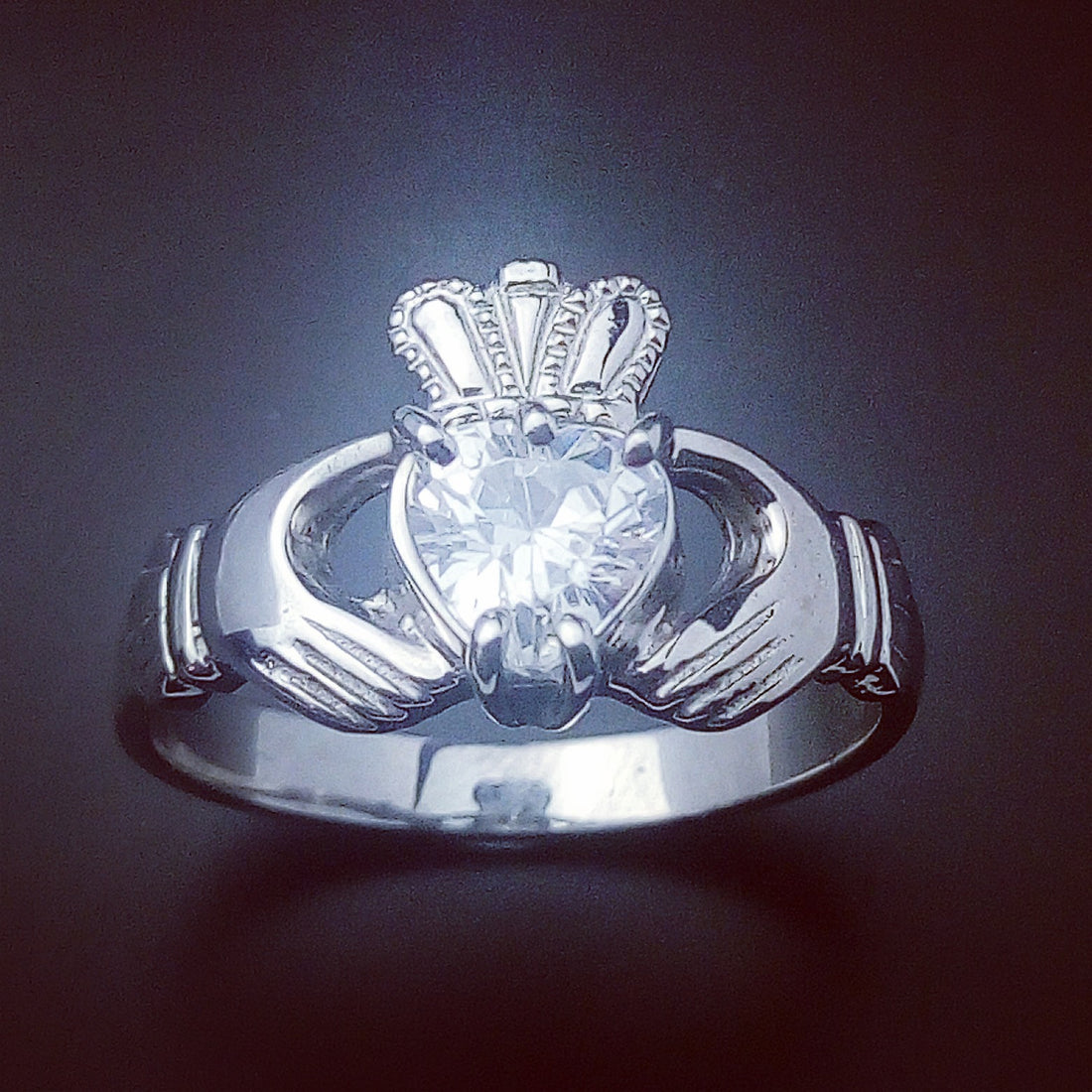 claddagh ring, diamond