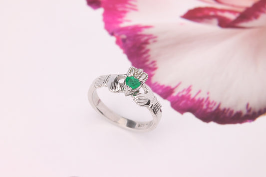 claddagh ring, emerald
