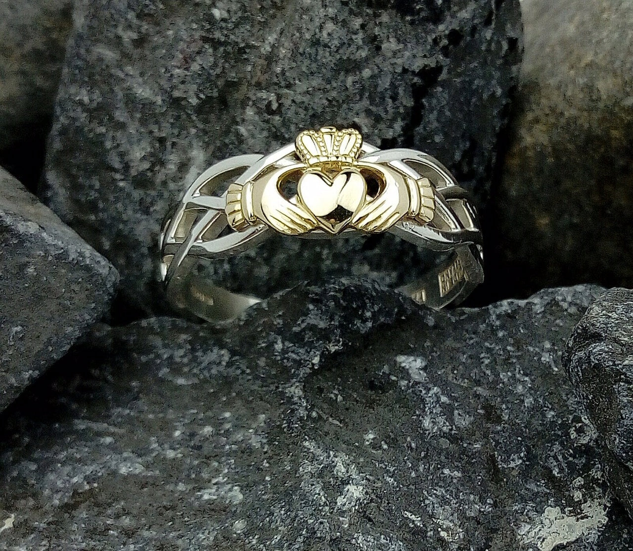 Mens Alexandrite Ring, Mens Alexandrite Wedding Ring, Mens Sterling  Alexandrite Ring, Mens Silver Celtic Wedding Band, Celtic Ring, 1410