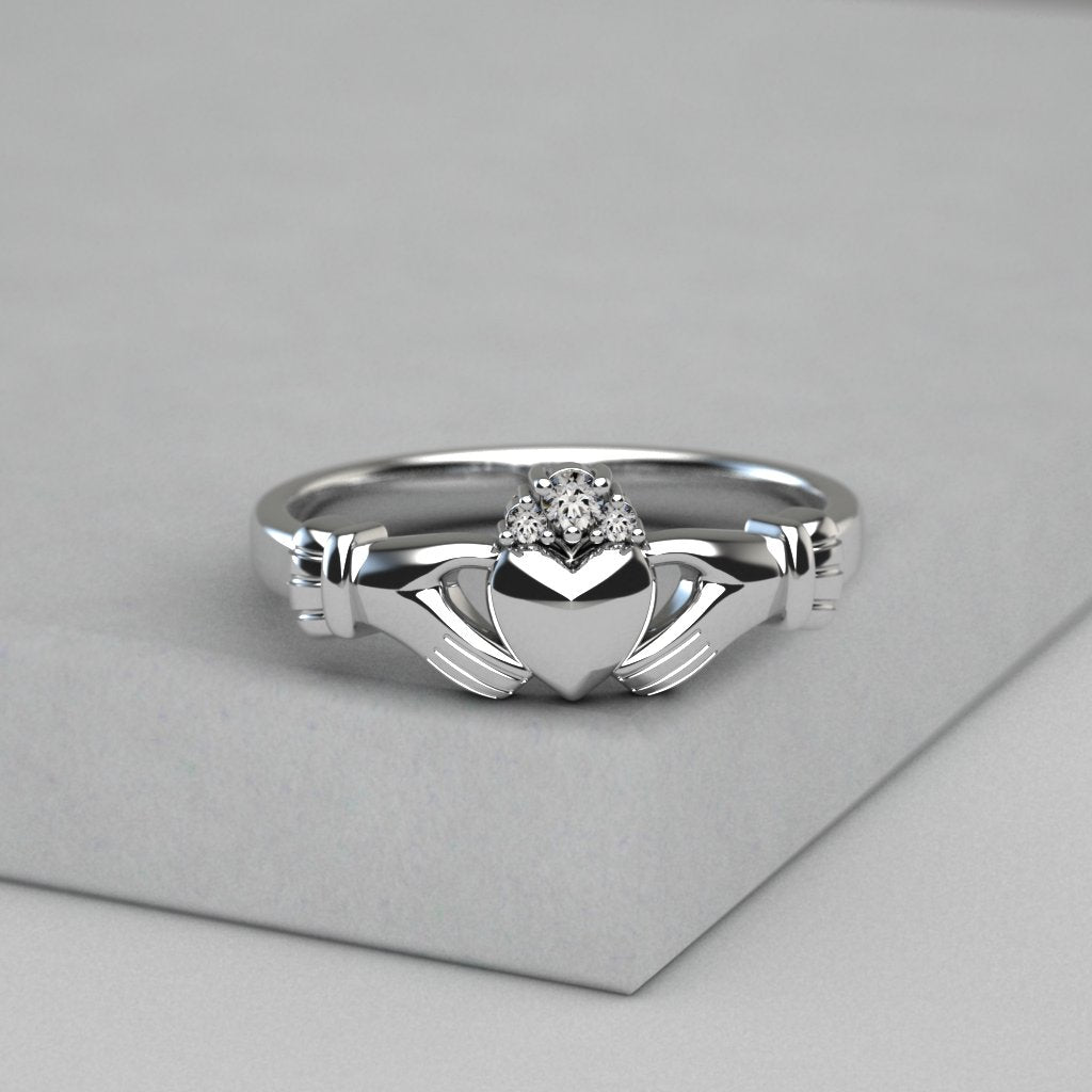 claddagh ring