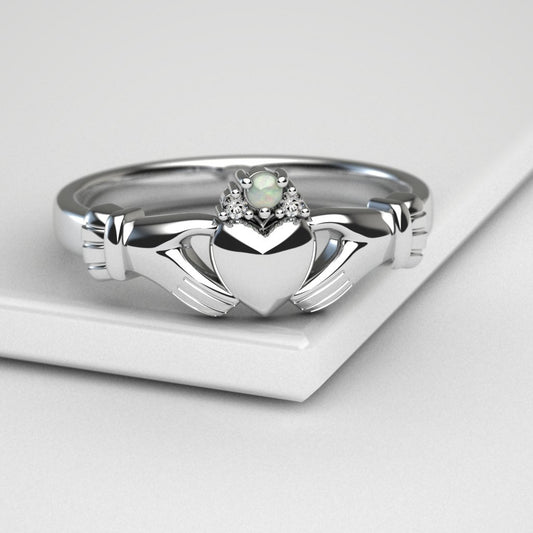 claddagh ring