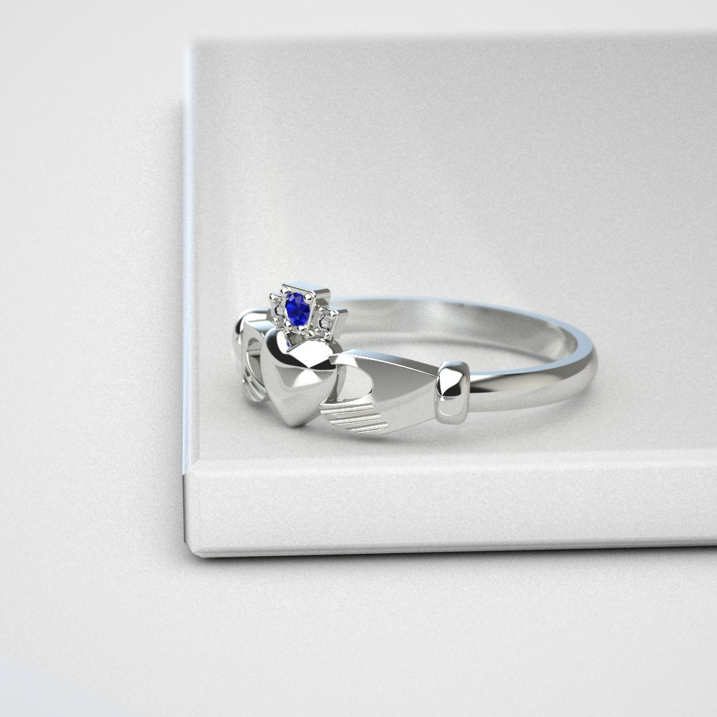 sapphire claddagh ring