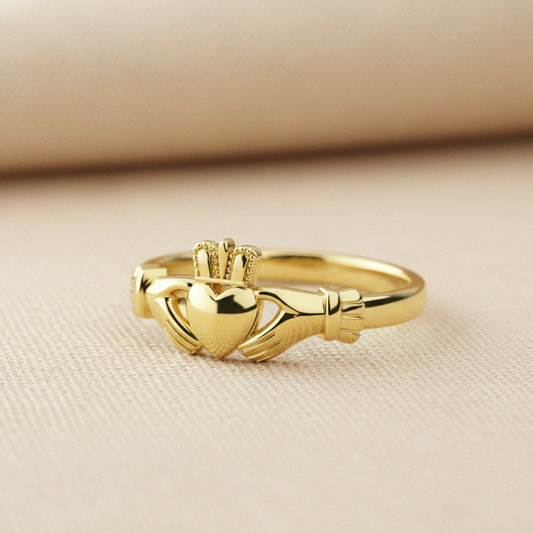 claddagh ring gold