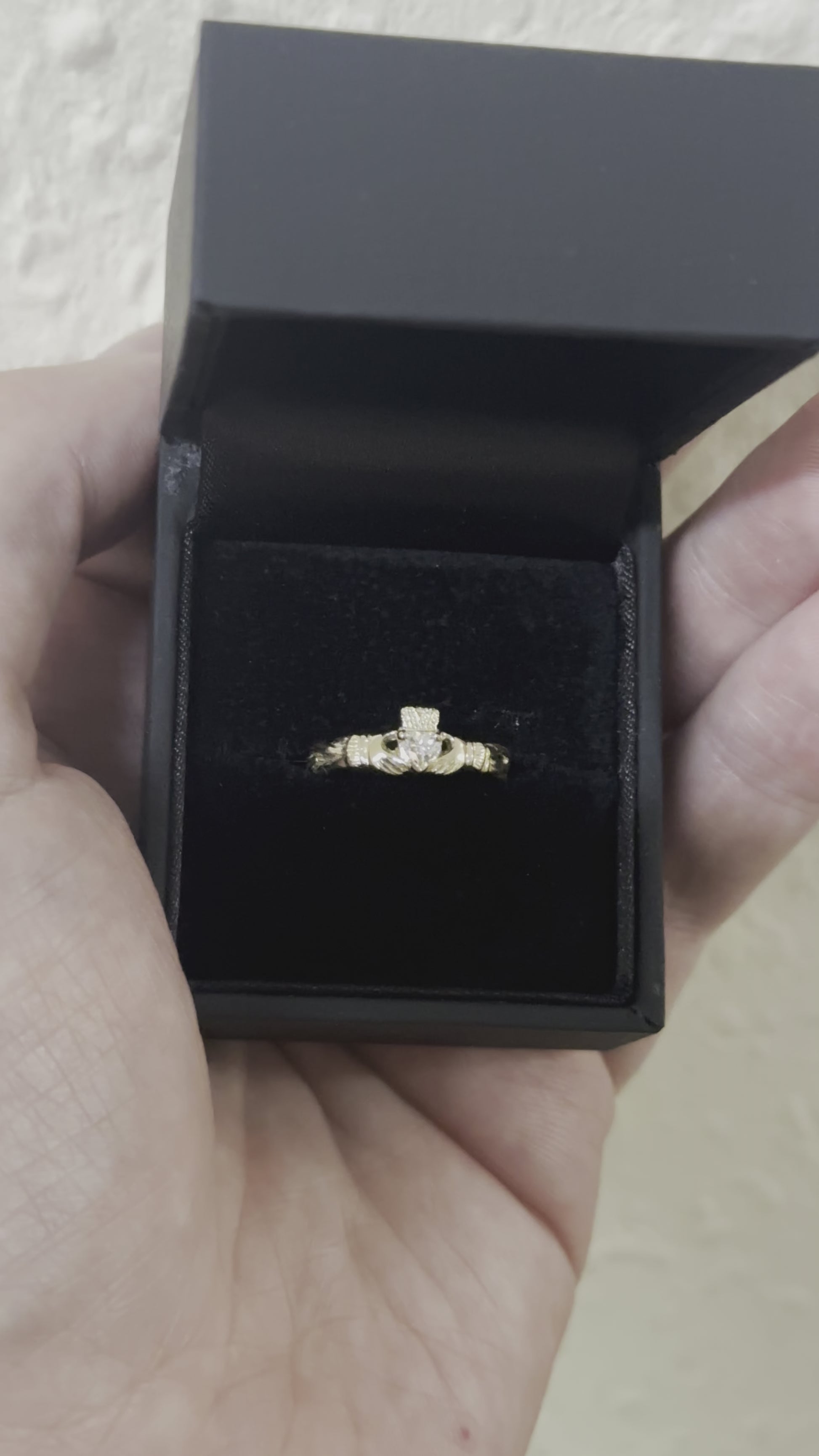 claddagh ring