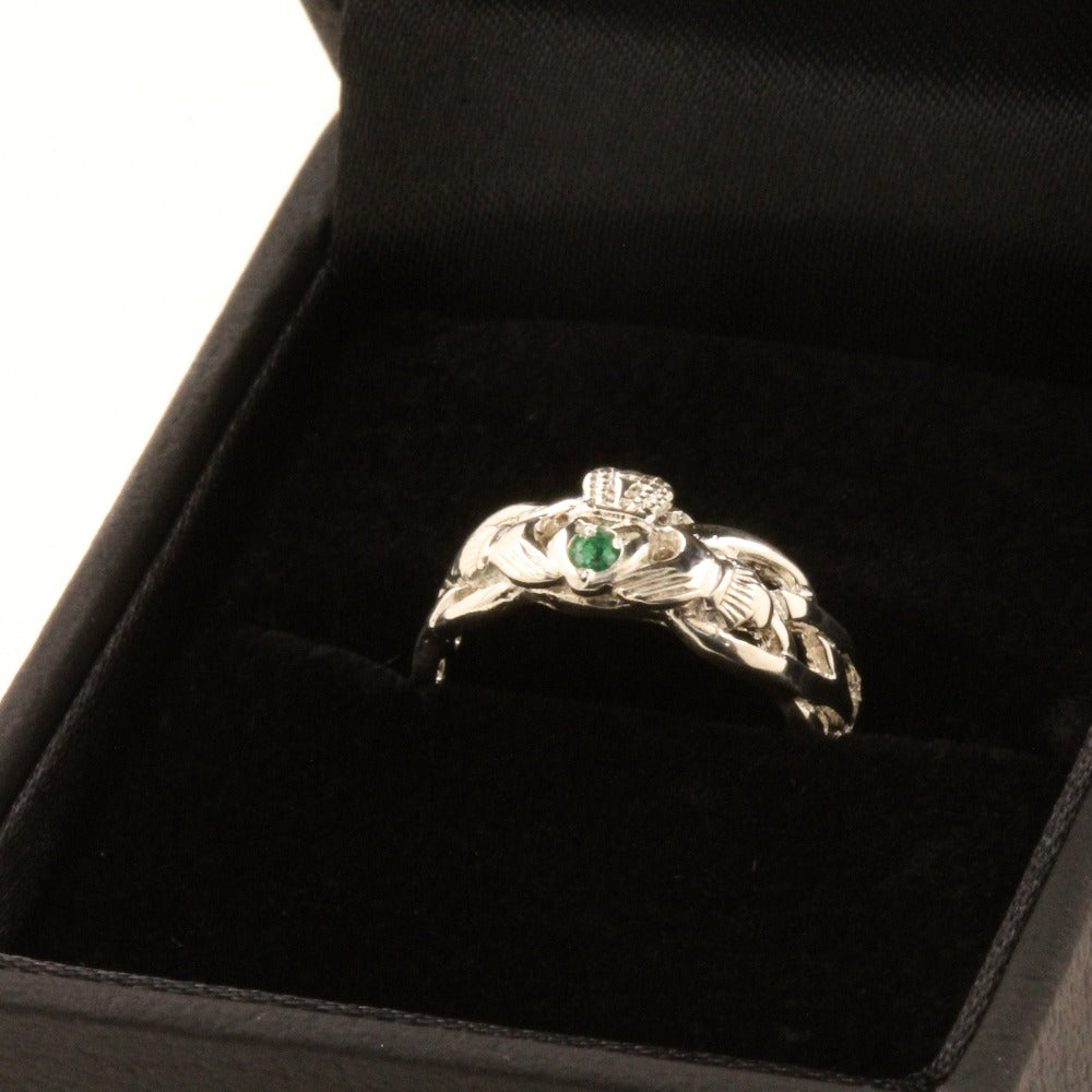 claddagh ring