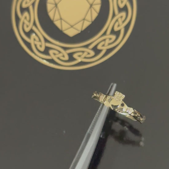 claddagh ring 