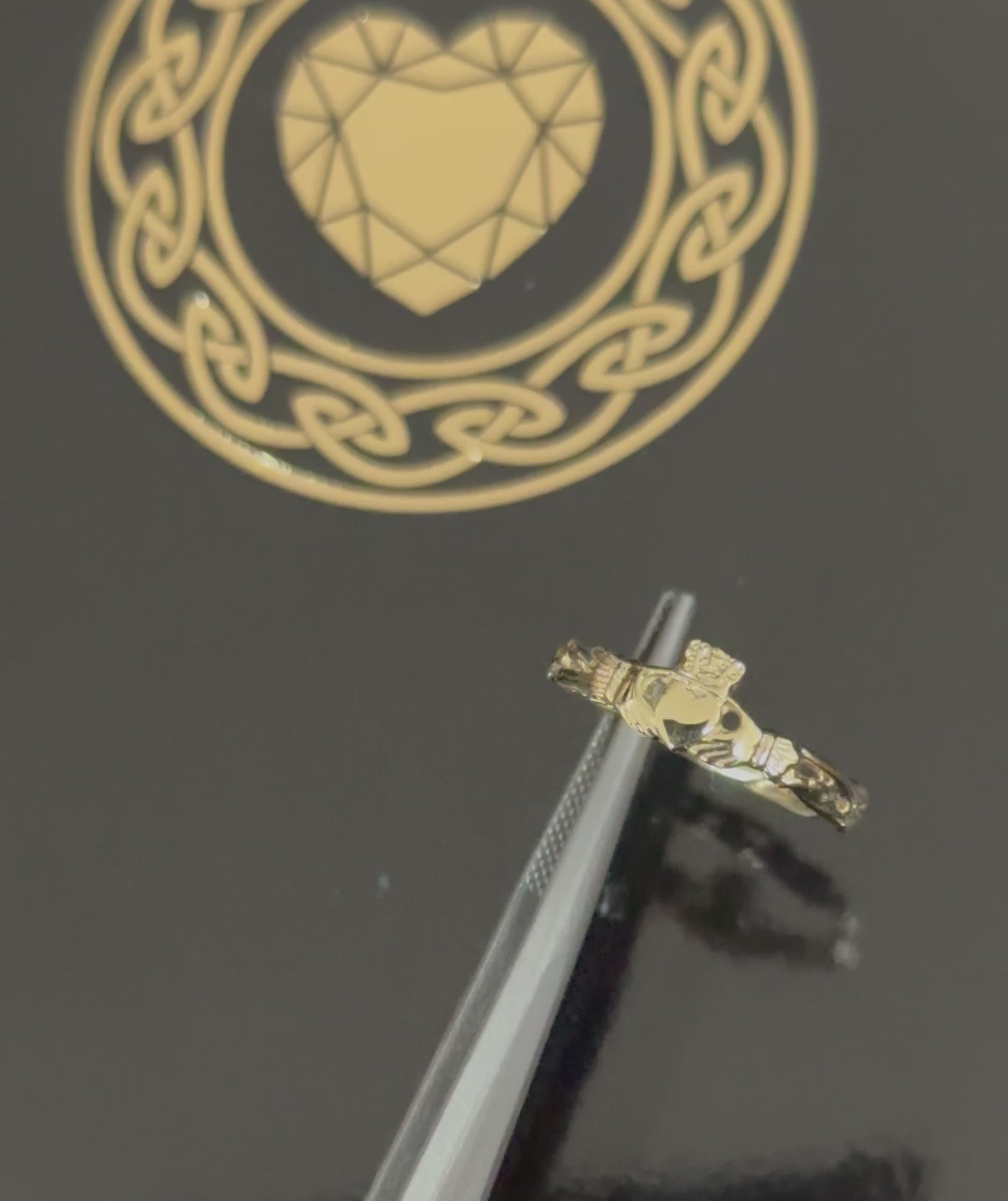 claddagh ring 