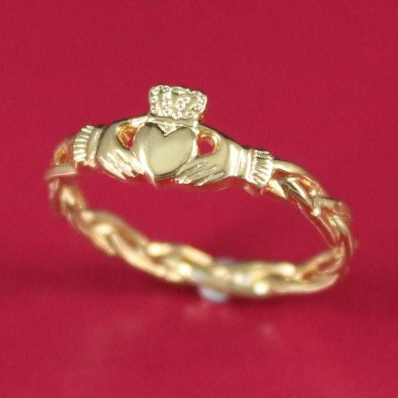 claddagh ring 