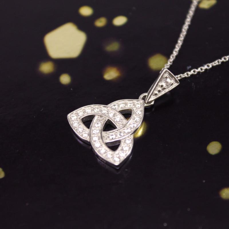 Celtic Knot Silver Pendant with Marcasite 9462