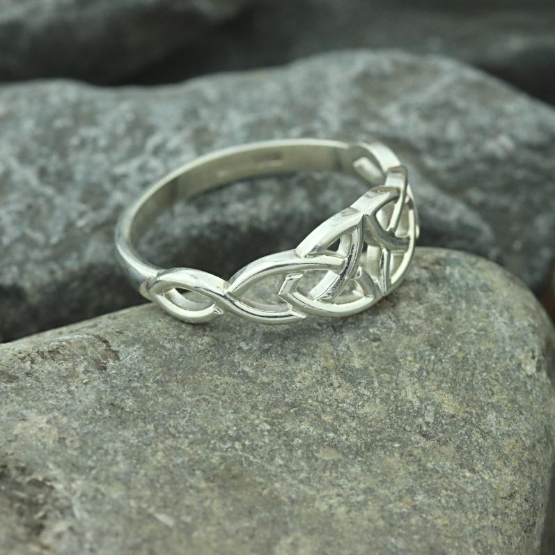 Jewelry - Celtic Ring, Irish Silver Celtic Knot Ring.