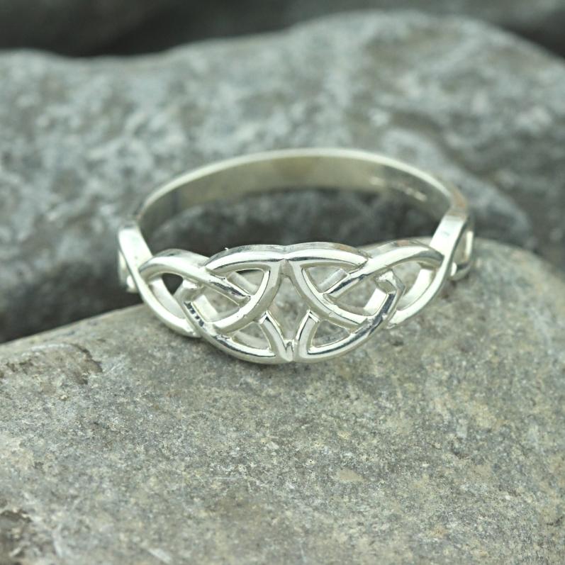 Jewelry - Celtic Ring, Irish Silver Celtic Knot Ring.