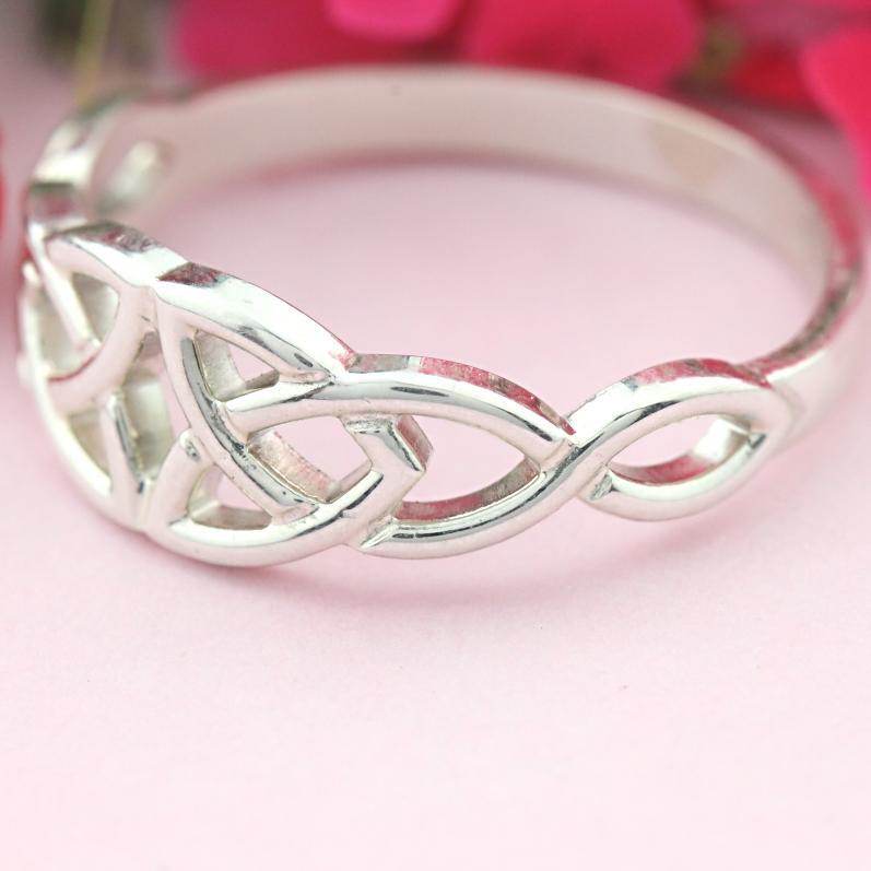 Jewelry - Celtic Ring, Irish Silver Celtic Knot Ring.