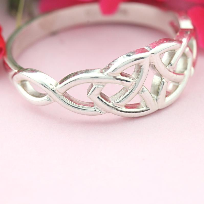 Jewelry - Celtic Ring, Irish Silver Celtic Knot Ring.