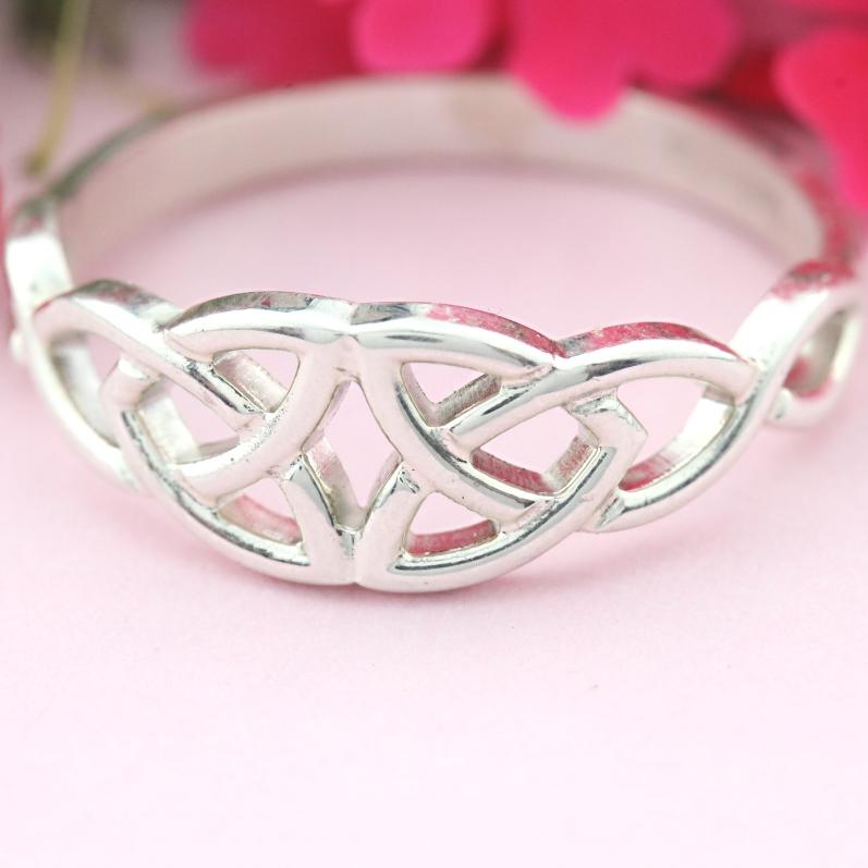 Jewelry - Celtic Ring, Irish Silver Celtic Knot Ring.