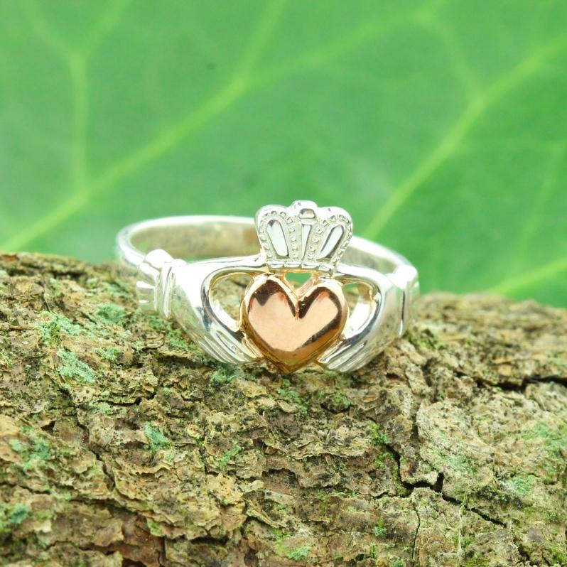 claddagh ring