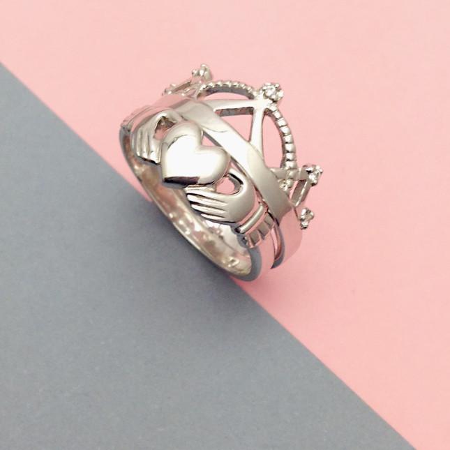 claddagh ring 