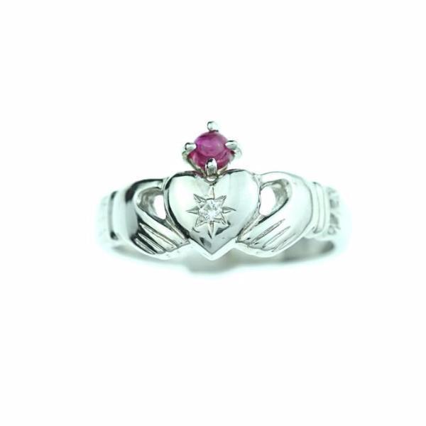 claddagh ring