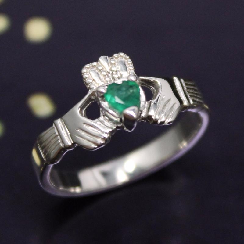 Claddagh ring