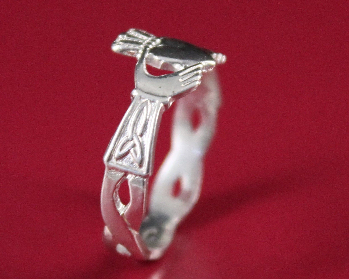 claddagh ring 