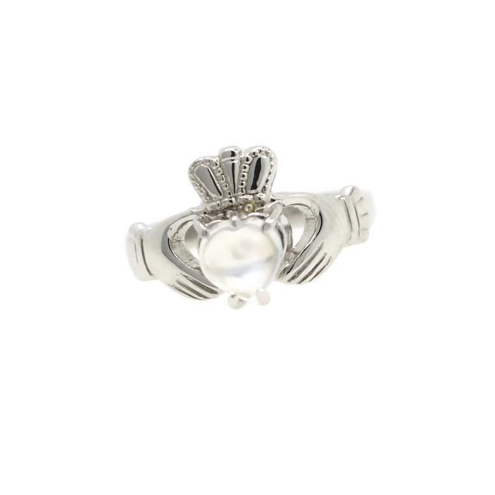 claddagh ring