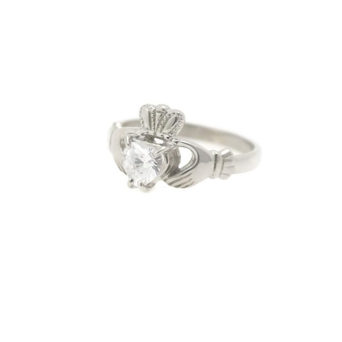 claddagh ring