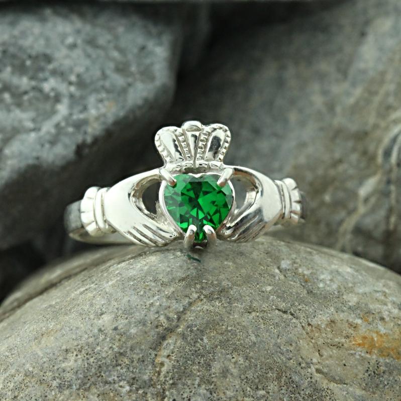 Claddagh ring