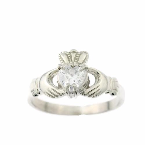 claddagh ring