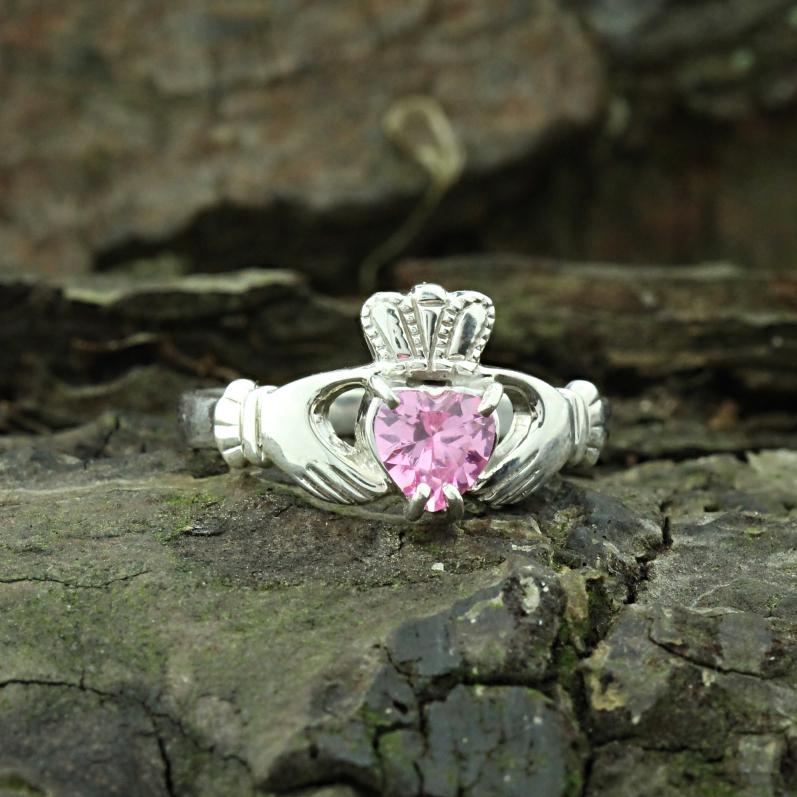 claddagh ring