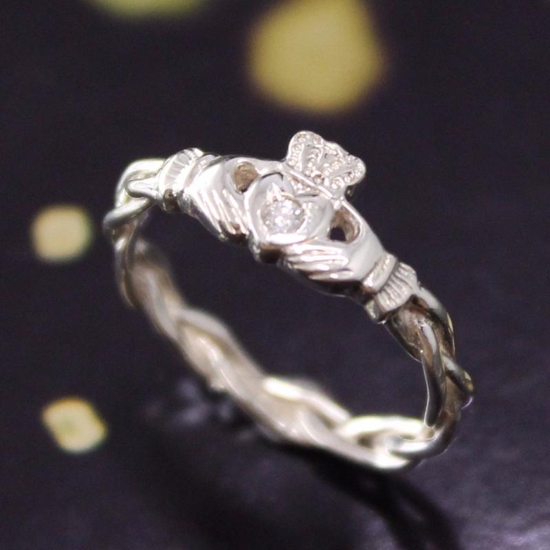 claddagh ring 