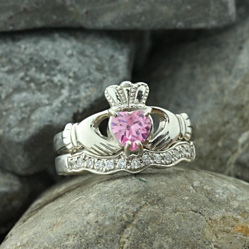 claddagh ring 