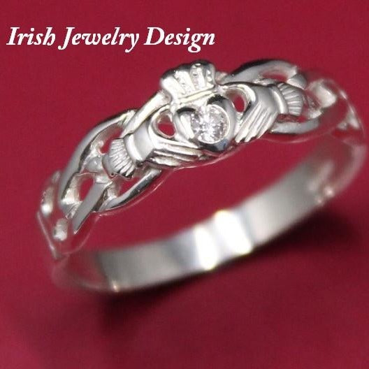 Claddagh ring