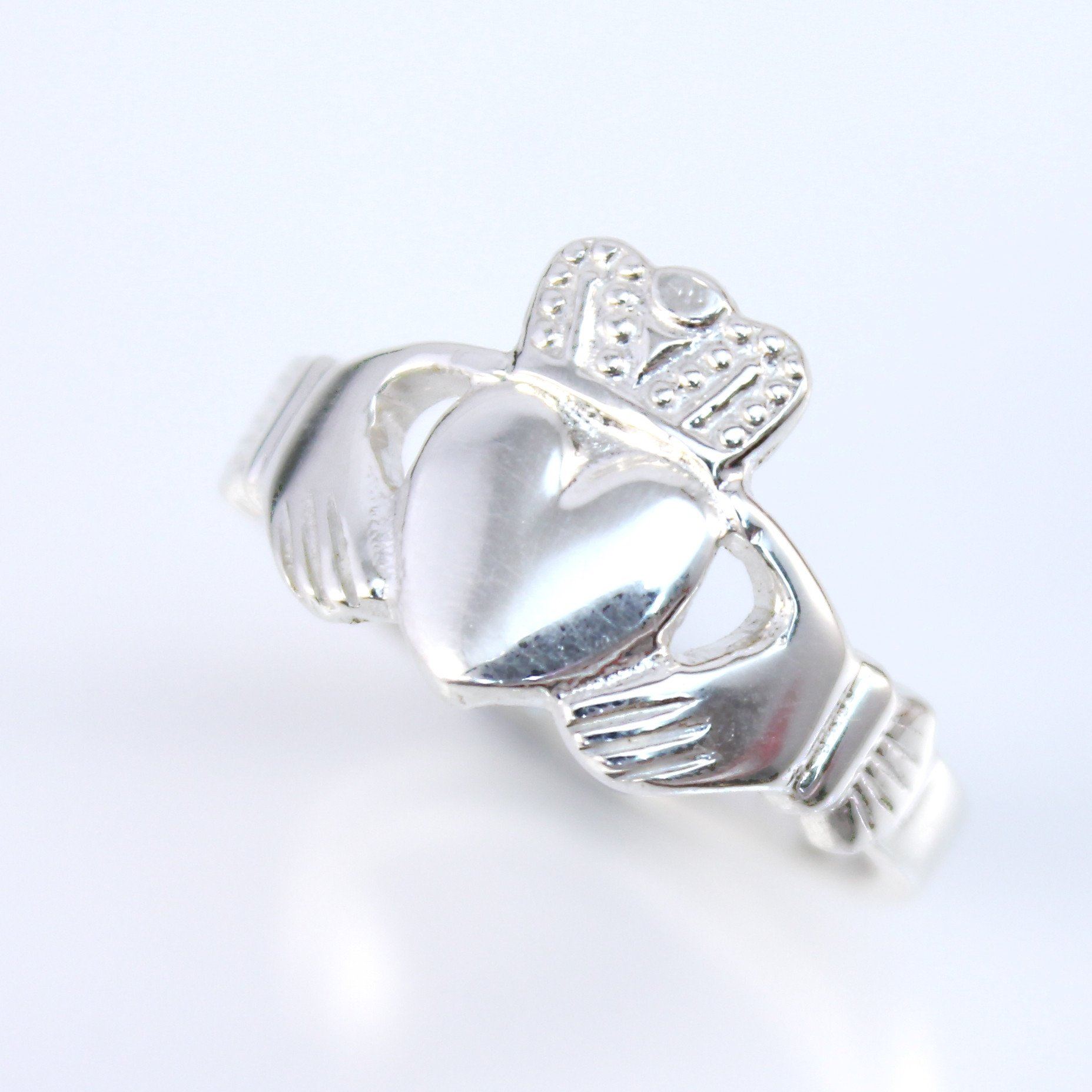 Jewelry  - Mens Silver Irish Celtic Claddagh Ring.